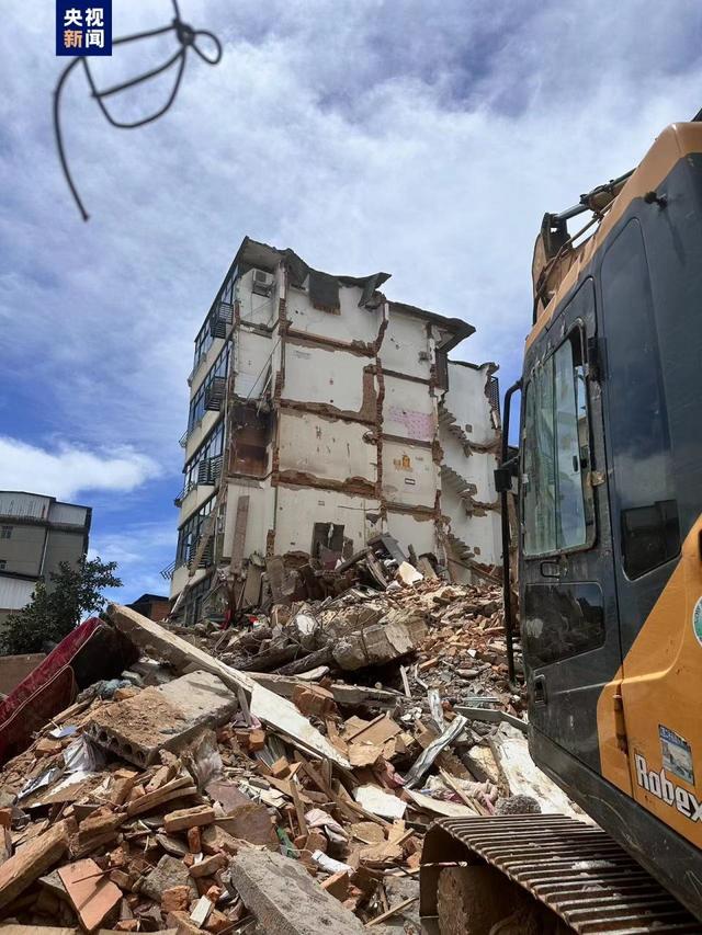 江西南昌县一房屋倒塌 致1死